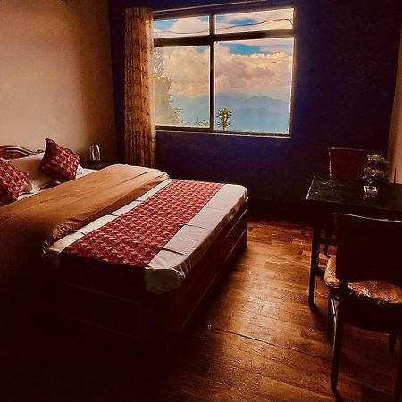 Forest Lodge - 80 Mts From Mall Road Darjeeling  Exterior photo